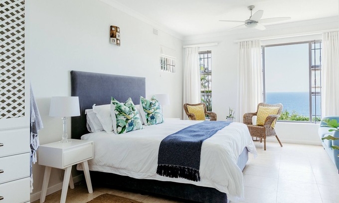 Sheffield Beach Cottage | Eden View Cottage.