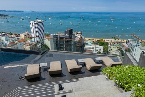 Pattaya Bay Apartment | Edge Central Pattaya Sea View