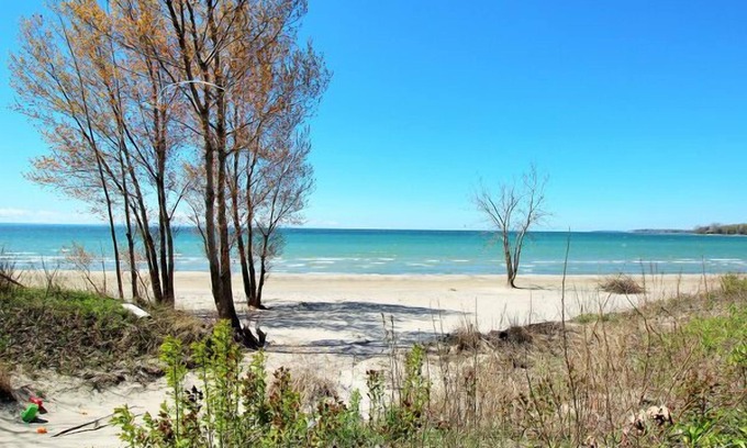 Fort Erie House | Edgemere Escape – Outstanding beach