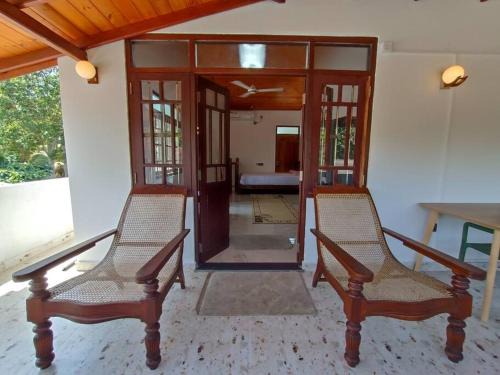 Dodanduwa Villa | Edmon Beach Villa