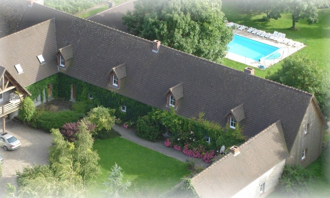 Monchaux Cottage | EDONIAA vacation rentals in the heart of the Bay of Somme
