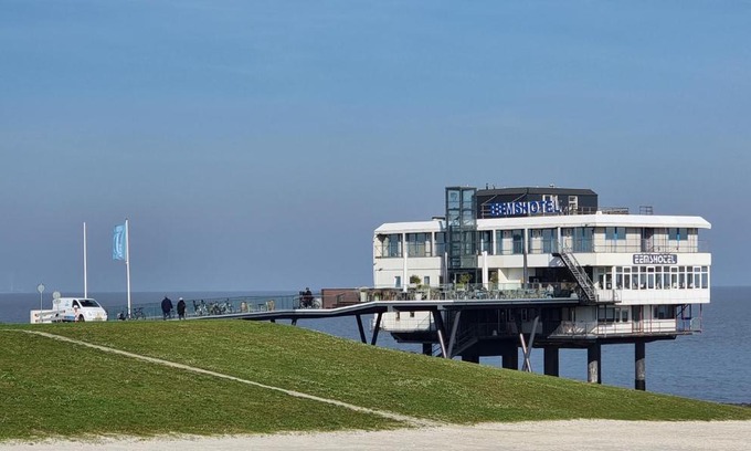 Municipality of Delfzijl Hotel | Eemshotel