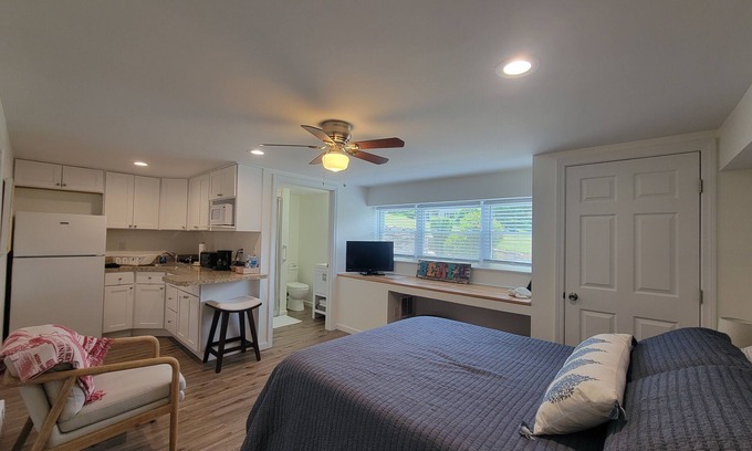 Waterford Apartment | Efficiency on Jordan's Cove.