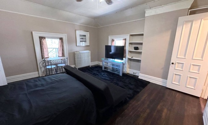 Bay City Apartment | Efficient Studio Apt #8 Centrally Located Downtown