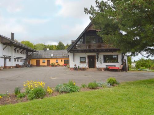 Auw House | Eifel Farmhouse Retreat