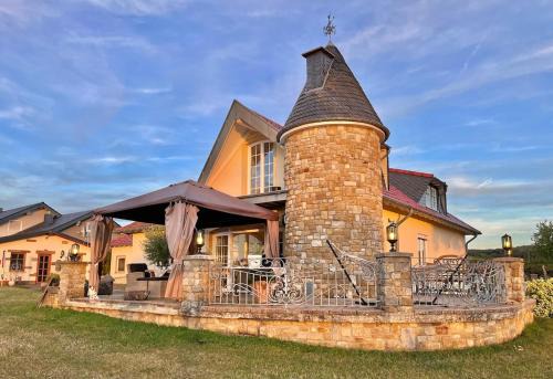 Buscheich House | Eifelchateau - Das Original