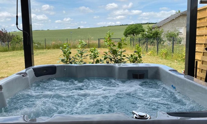 Neustraburg Apartment | Eifelvilla zur Kirsche - Wellness und Spa