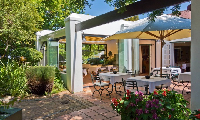 Raithby House | Eikendal Lodge