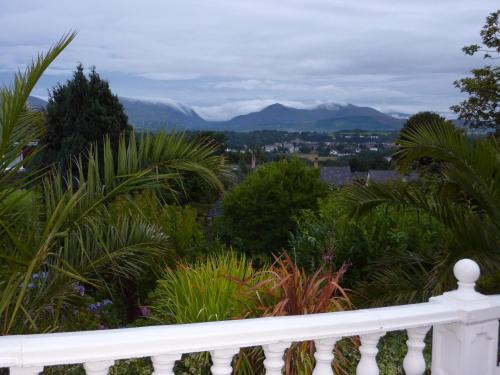 Menai Bridge Bed & Breakfast | Eildon