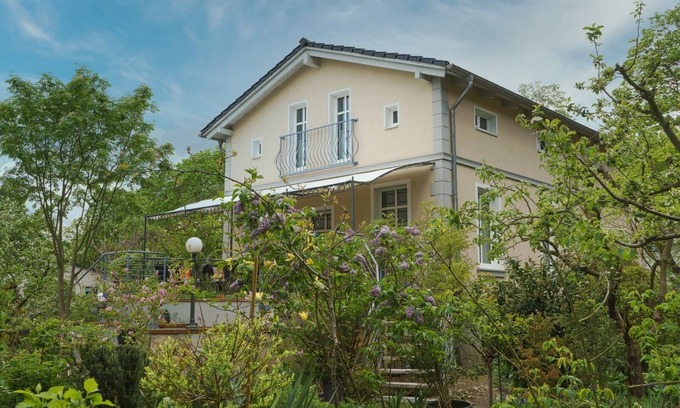 Potsdam Villa | Ein Haus mit Eleganz und Großzügikeit in Potsdam - A Pleasure for the Senses