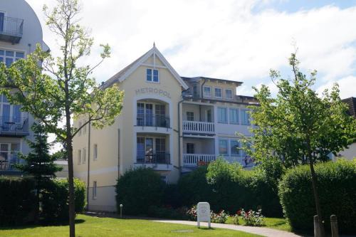 Ostseebad Kuhlungsborn House | Einladende Fewo mit Badewanne, Balkon, Boxspringbett