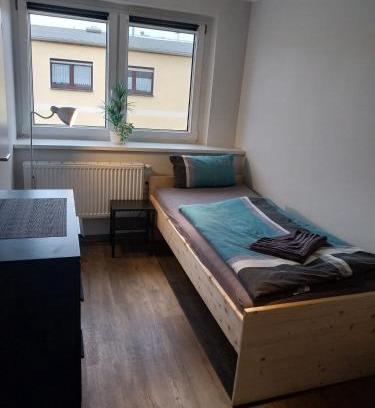 Gebiet Reichenbacher Str./Freiheitssiedlung House | Einzelzimmer mit Bad HG 3