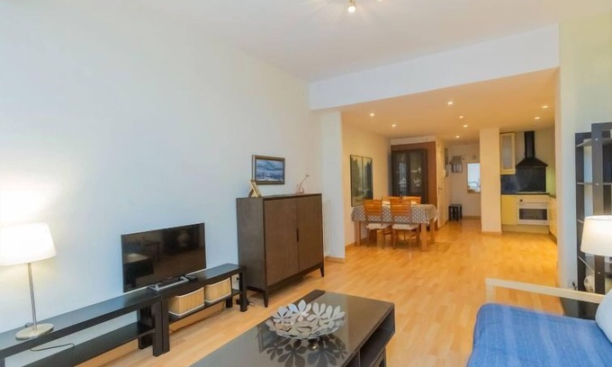la Vila de Gracia Apartment | Eixample Dret Corsega Roger Lluria by Interhome