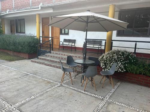Valle de Bravo House | El Agave
