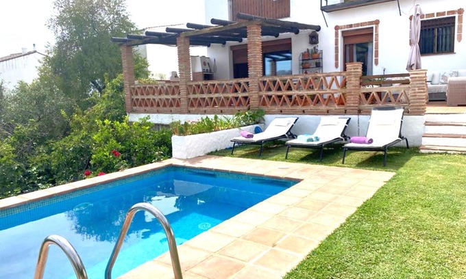 Gaucin House | El Almendro House