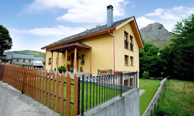 Quintanilla De Babia House | El Aposento De Babia