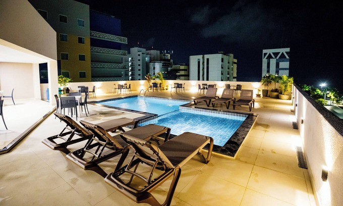 Pajucara Hotel | El Aram Beach Express