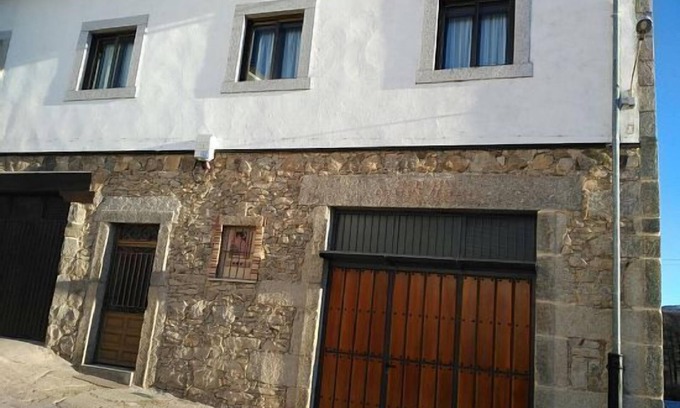 La Carrera Cottage | El Arroyo Rural Cottage for 6 people