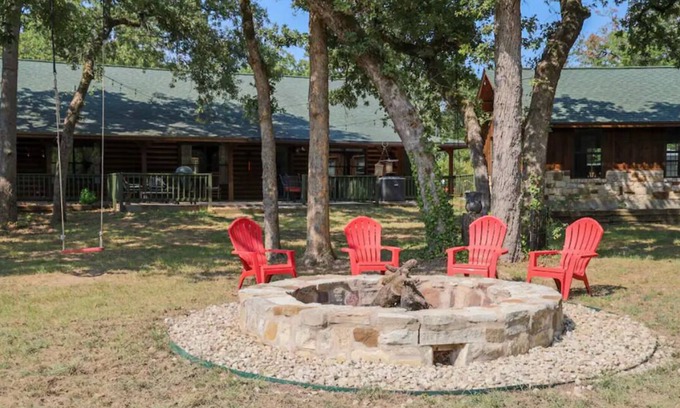 Carmine Cabin | "El Bosque de Ana" - Ana's Forest - Private Resort and Art Boutique