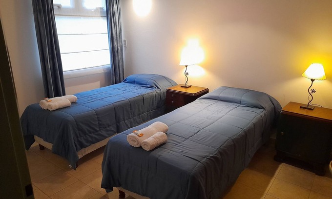 Macrozona Bahia Redonda y Primeros Faldeos Apartment | EL Calafate Center - Apart 4 People