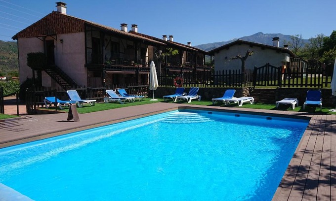 Hervas House | El Canchal de la Gallina - Piscina de agua caliente hasta 15 de octubre