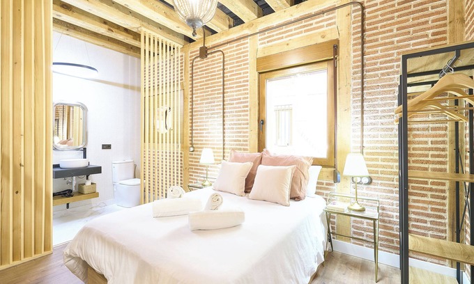 Old Town Apartment | El capricho balcony Plaza mayor