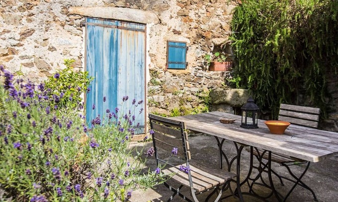 Montferrer Cottage | El Casot, a tranquil retreat with pool in its own valley 30 miles from the sea