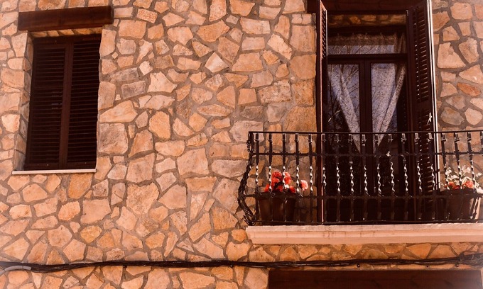 Ulldemolins House | El Cor del Montsant 6 guests Ulldemolins C /Major 1