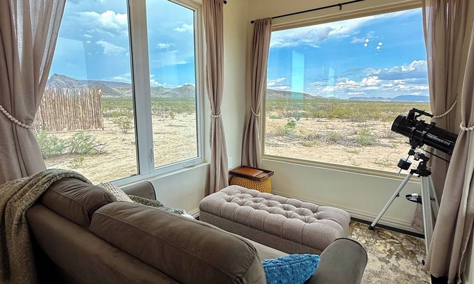 Alpine House | El Coyote Terlingua - Turtle Mountain