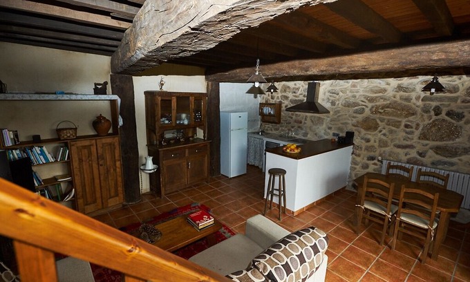 Rairiz de Veiga Apartment | El Cuco Apartment