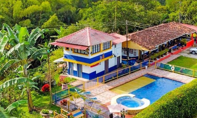 Quimbaya House | El Descanso De Tacurrumbi