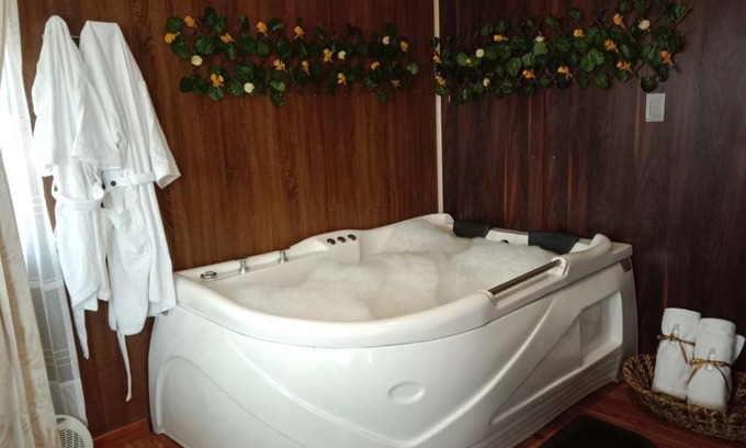 Tota Other | El Encanto de Tota los Pensamientos