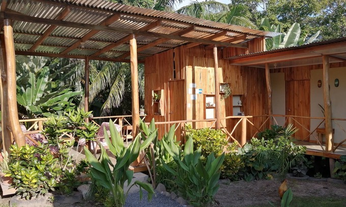 Paquera Cabin | El Gecko