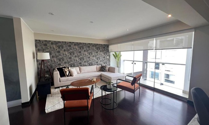 Santiago de Surco Apartment | El Golf los inkas luxury Penthouse