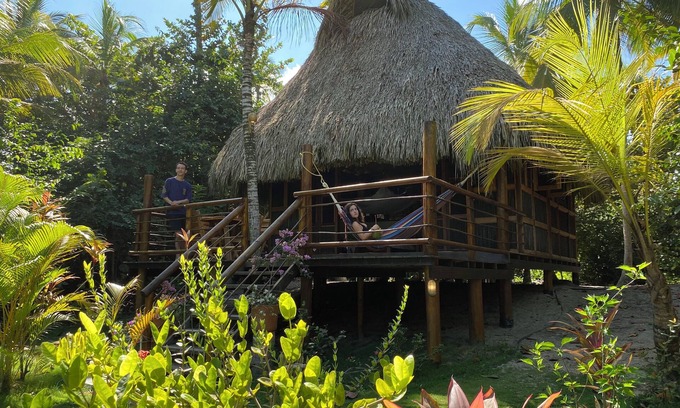 Buritaca Cabin | El Icaco cabin, private beach