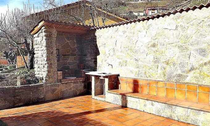 Villar de Pineres Apartment | El Lagar Renovated apartment in Aller