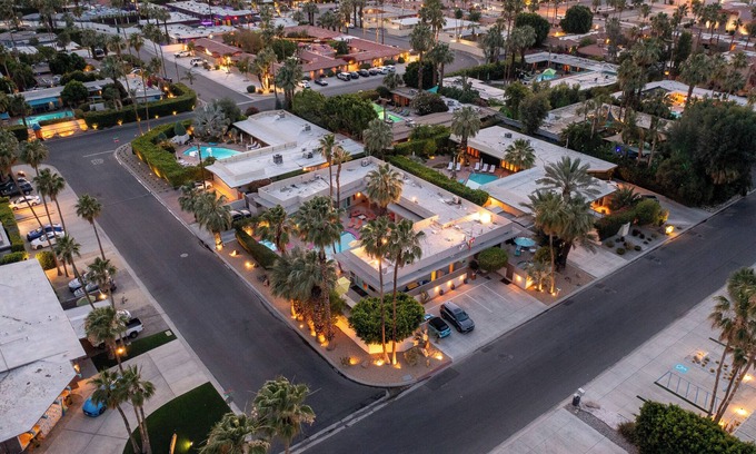 Warm Sands Hotel | El Noa Noa Luxurious Private Boutique Hotel Buyout