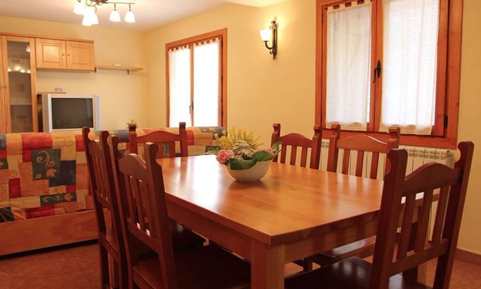 Sahun Apartment | El Pajar Bajo, Chuanon House