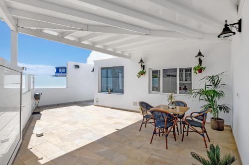 El Golfo House | El Pasero