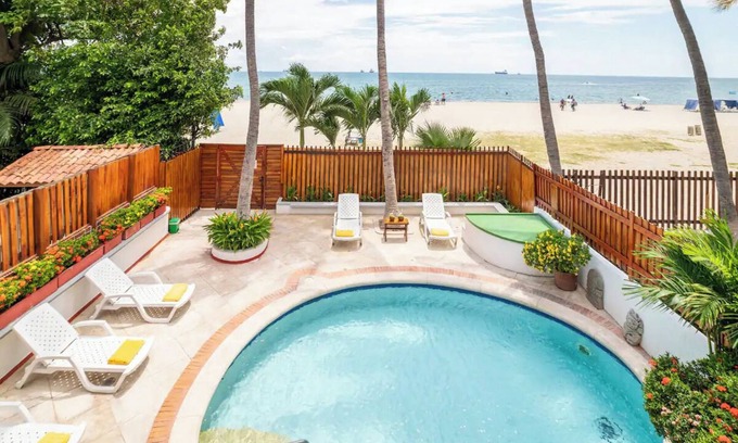 Papare House | EL REFUGIO Beach House, Bello Horizonte, in Caribbean Sea