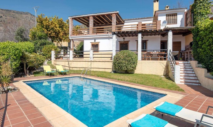 Carataunas Villa | El Sabuco - Four Bedroom Villa, Sleeps 8