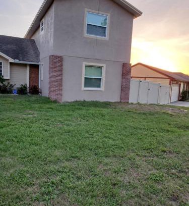 Fairvilla House | El SHADDAI