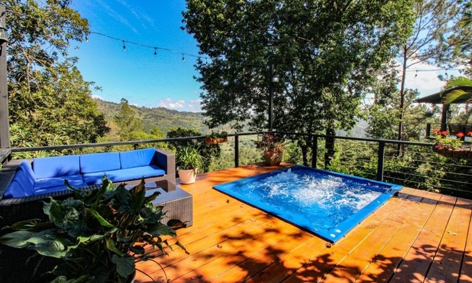 Jarabacoa Ski Chalet | El Sueño Chalet, Quintas del Bosque, Jarabacoa! Stunning Mountain Views!
