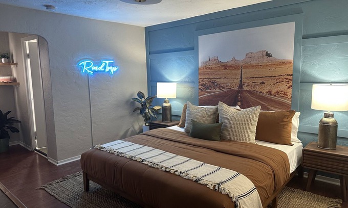 Kingman Hotel | El Trovatore Motel