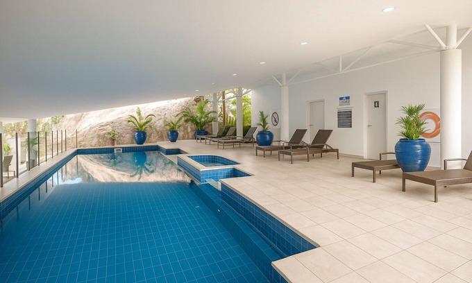Port Moresby Hotel | Ela Beach Hotel & Apartments