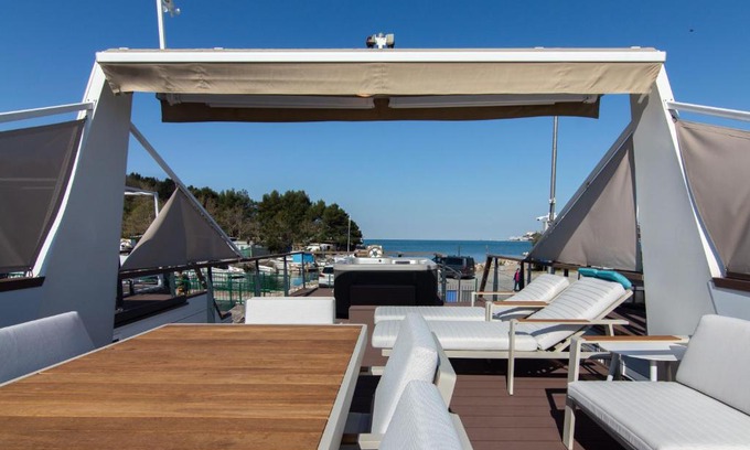 Seca Apartment | Eldamar Floating House Portorož