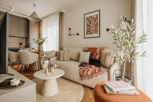 City Centre Apartment | Electra Apartments - LoftAffair