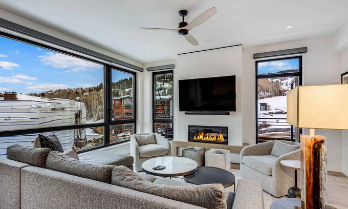 Snowmass Village Cabin | Electric Pass Lodge 408