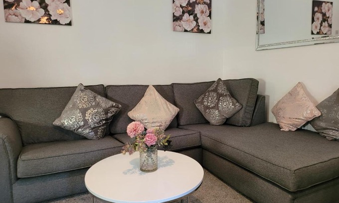 Cornforth Apartment | Elegance apartments