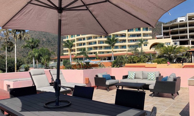 Ajijic Villa | Elegant 2-Bedroom Getaway